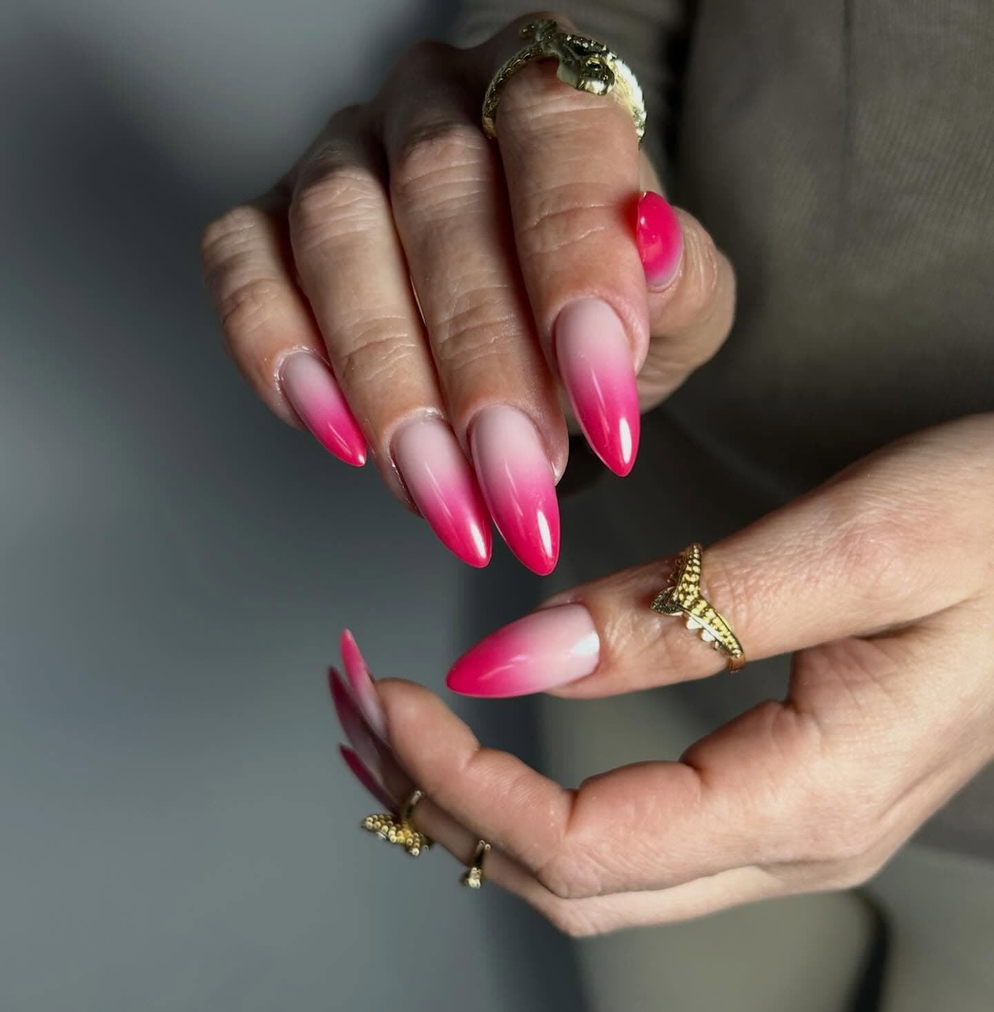 Hybrid manicure with glitter accent nails — nail art Kraków